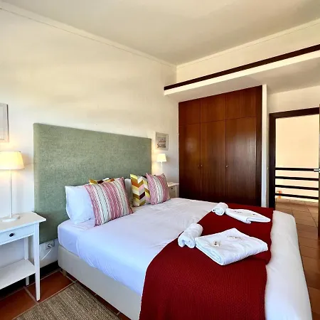 Apartment Colors With Pool By Homing Vilamoura