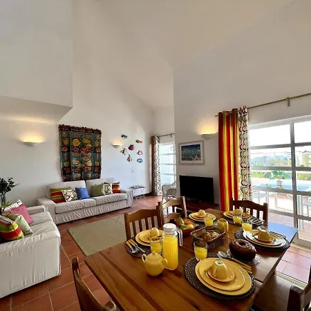 Apartamento Colors With Pool By Homing